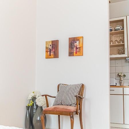 Lovely 2Br Apartment - Ideal For Long Stays Виена Екстериор снимка