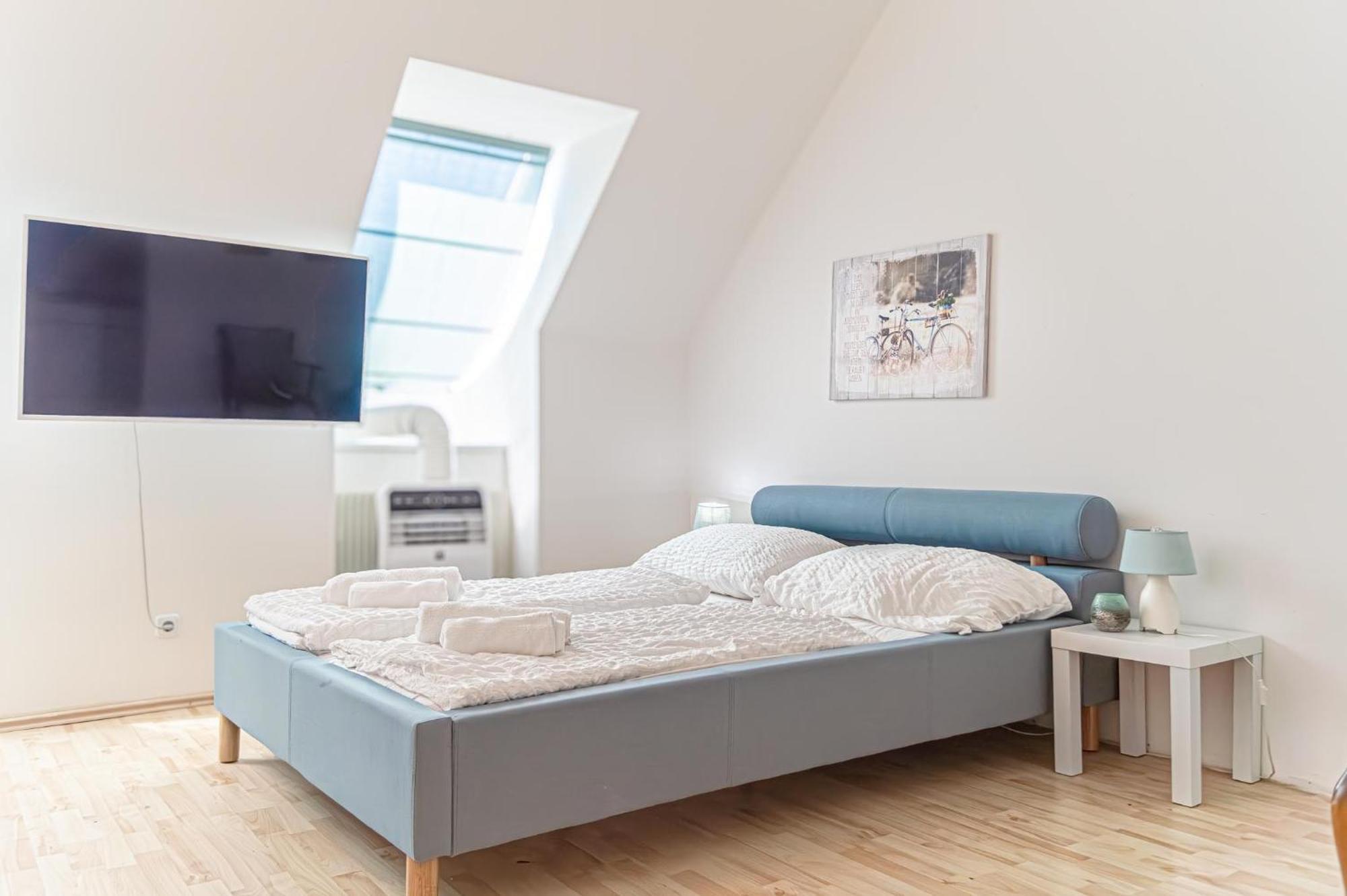 Lovely 2Br Apartment - Ideal For Long Stays Виена Екстериор снимка