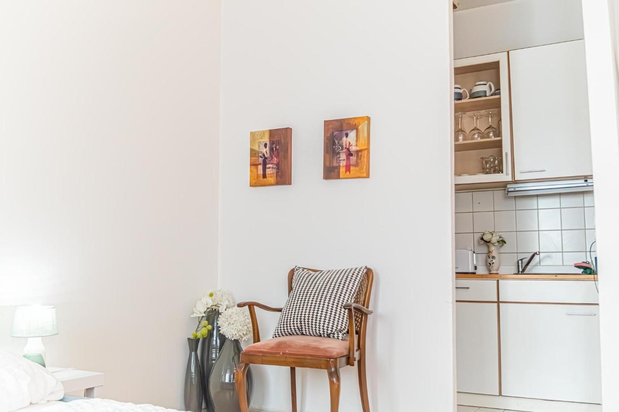 Lovely 2Br Apartment - Ideal For Long Stays Виена Екстериор снимка