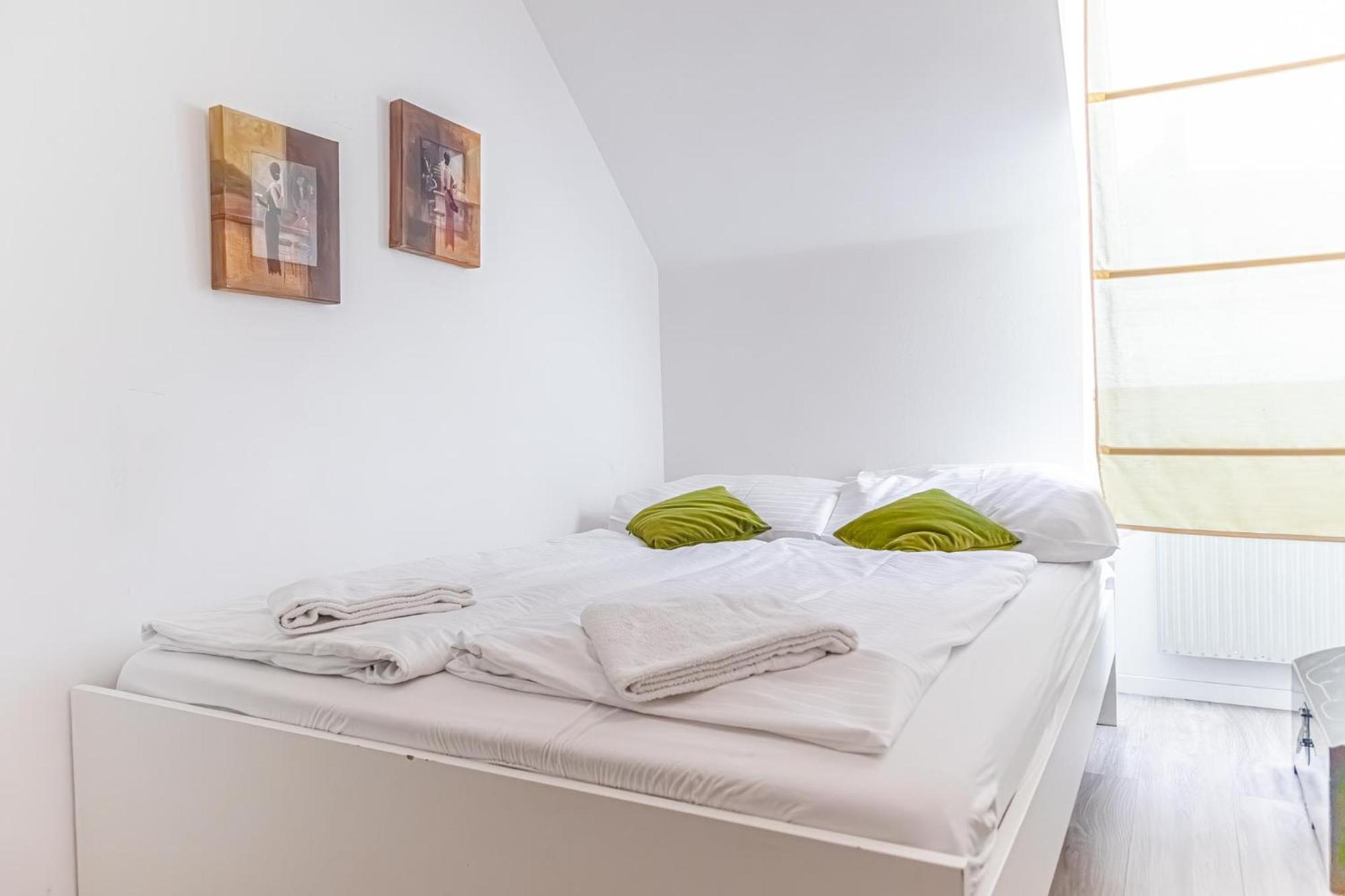 Lovely 2Br Apartment - Ideal For Long Stays Виена Екстериор снимка