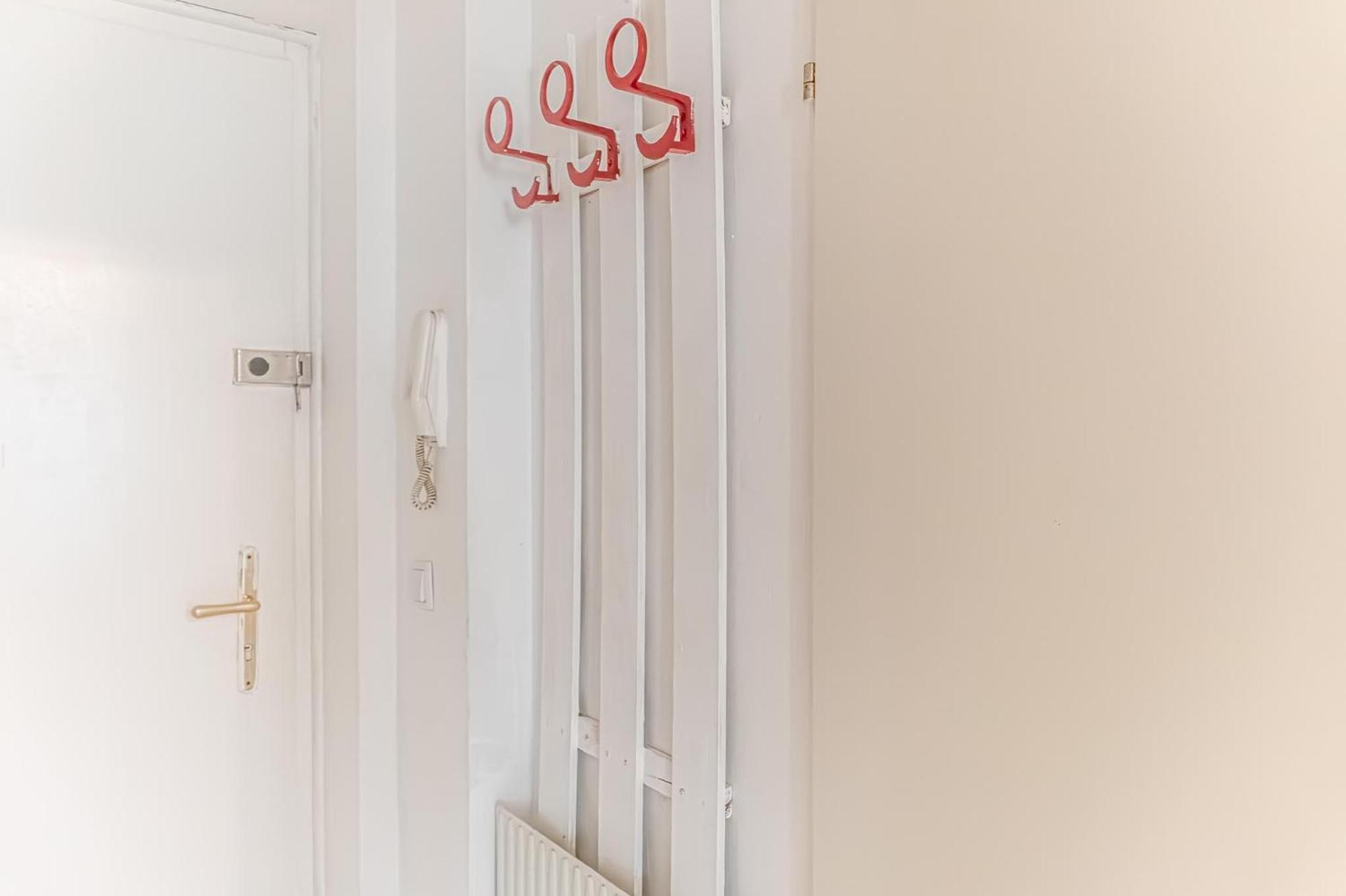 Lovely 2Br Apartment - Ideal For Long Stays Виена Екстериор снимка